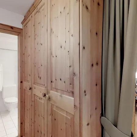 Polaschin E12 Apartmán