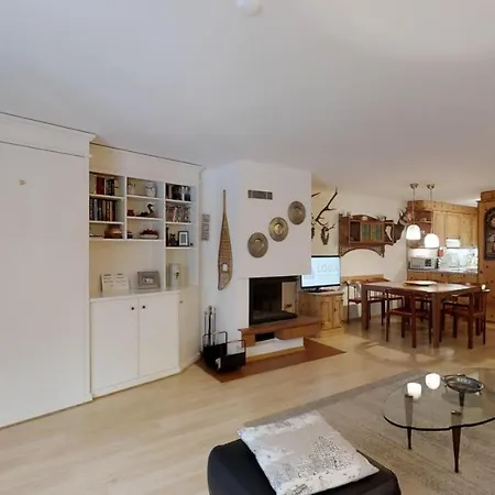 Polaschin E12 Apartmán